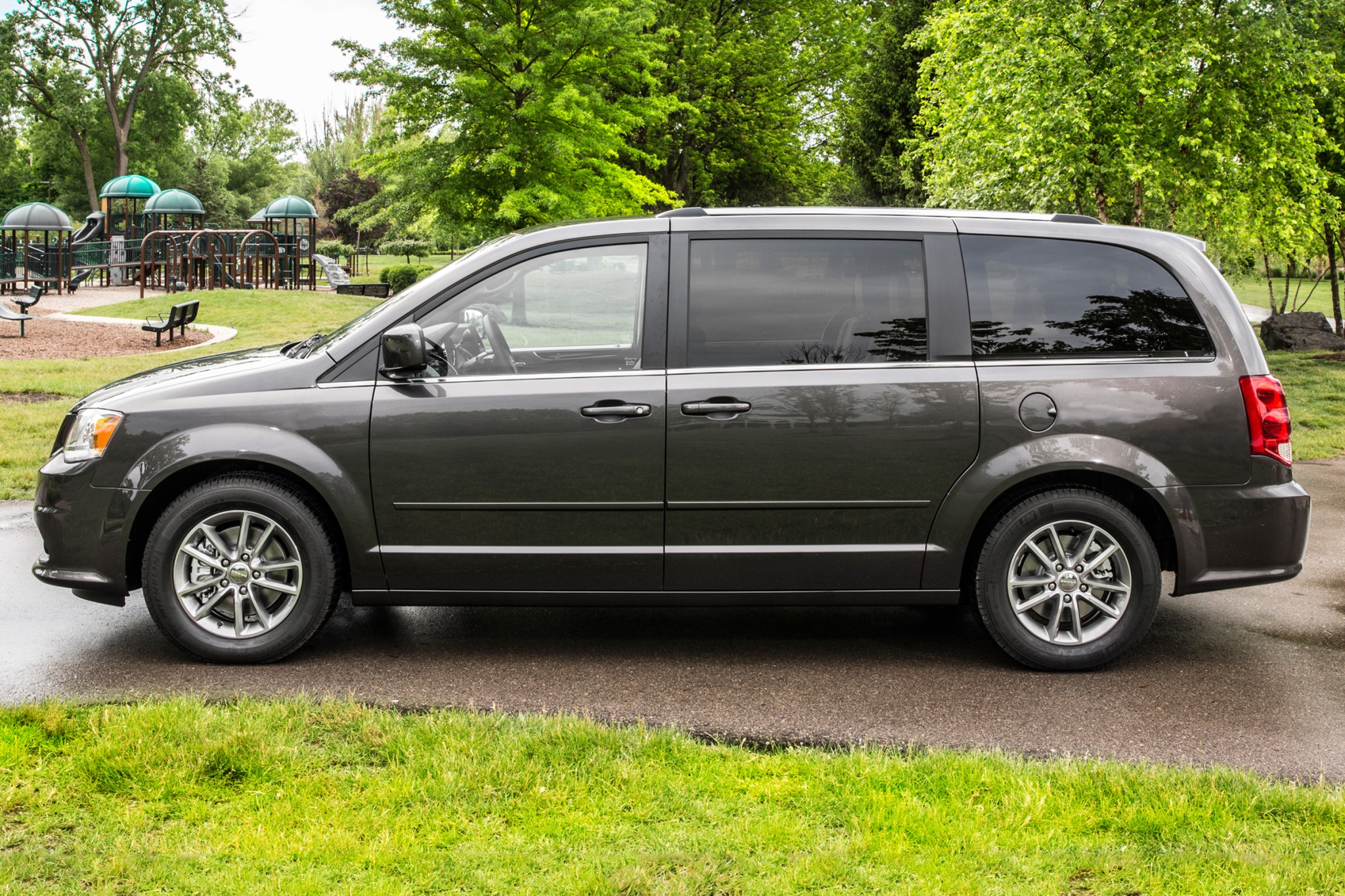 2018 Dodge Grand Caravan Roof Rack Weight Limit